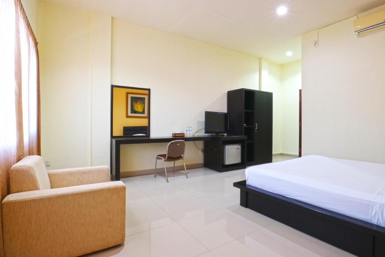 Prima Inn Кута Екстериор снимка